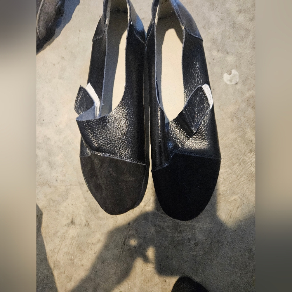 Elegant Leather Black Women's Shoes
